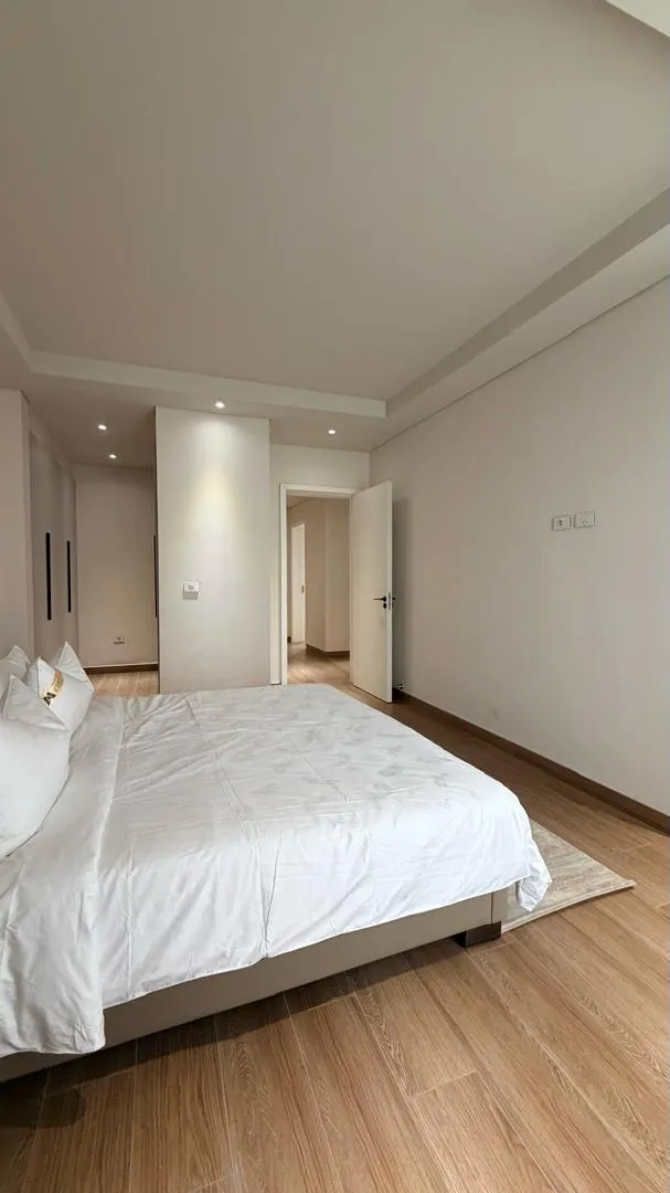 Quiet bedroom with generous floor space